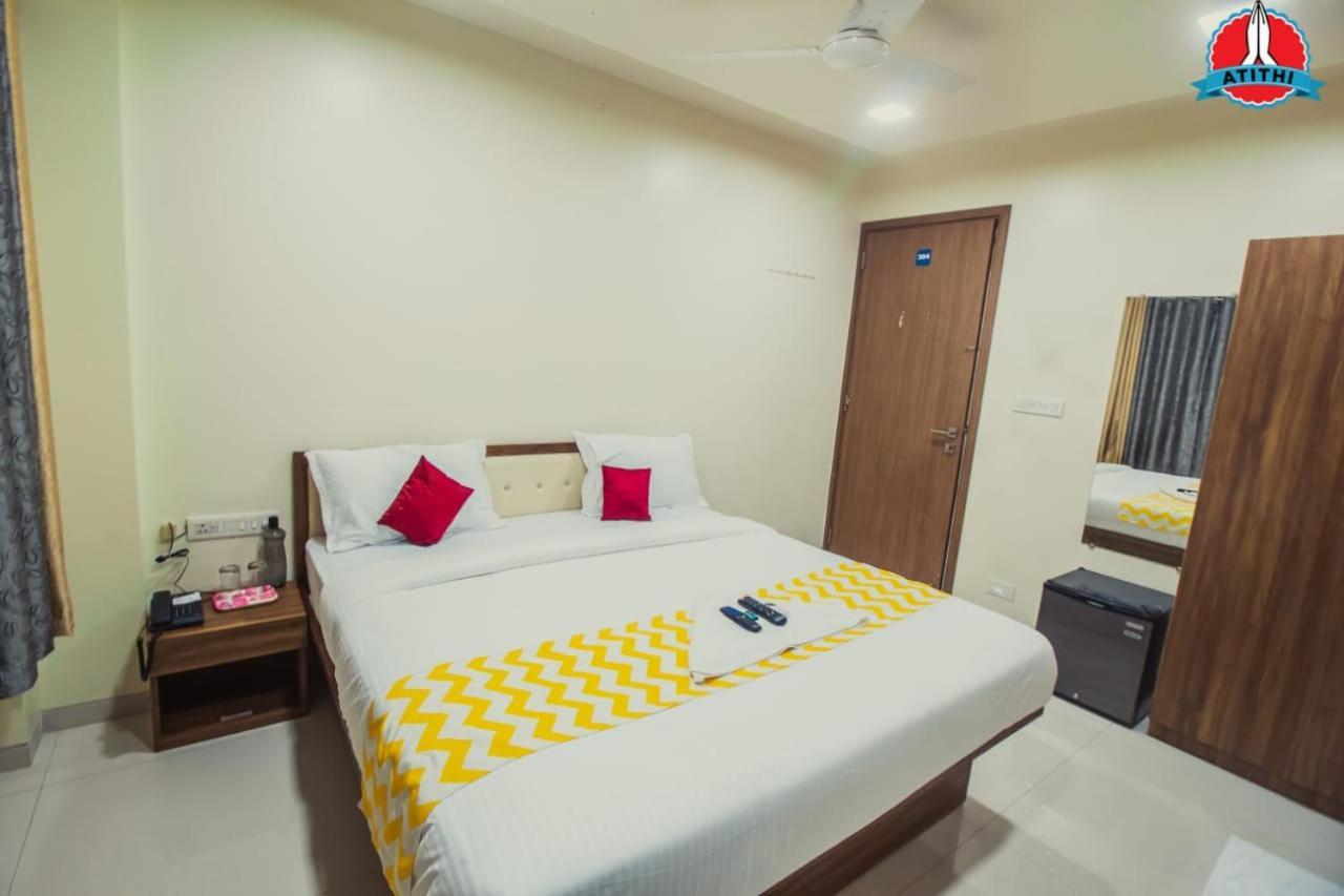 Atithi Service Apartment Pune Exterior foto
